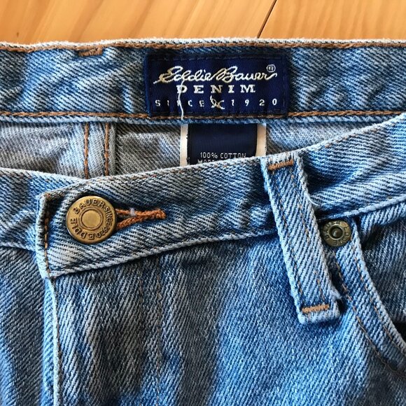 Upcycled Patchwork Jeans: Women's Size 6 Hippie Pants, Pastel & Lace Patches - Picture 5 of 13